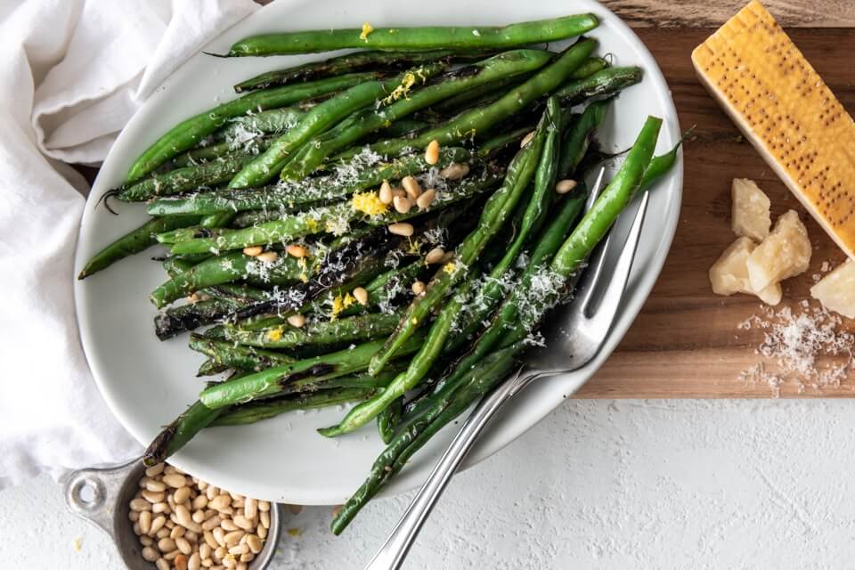Charred Green Beans with Lemon