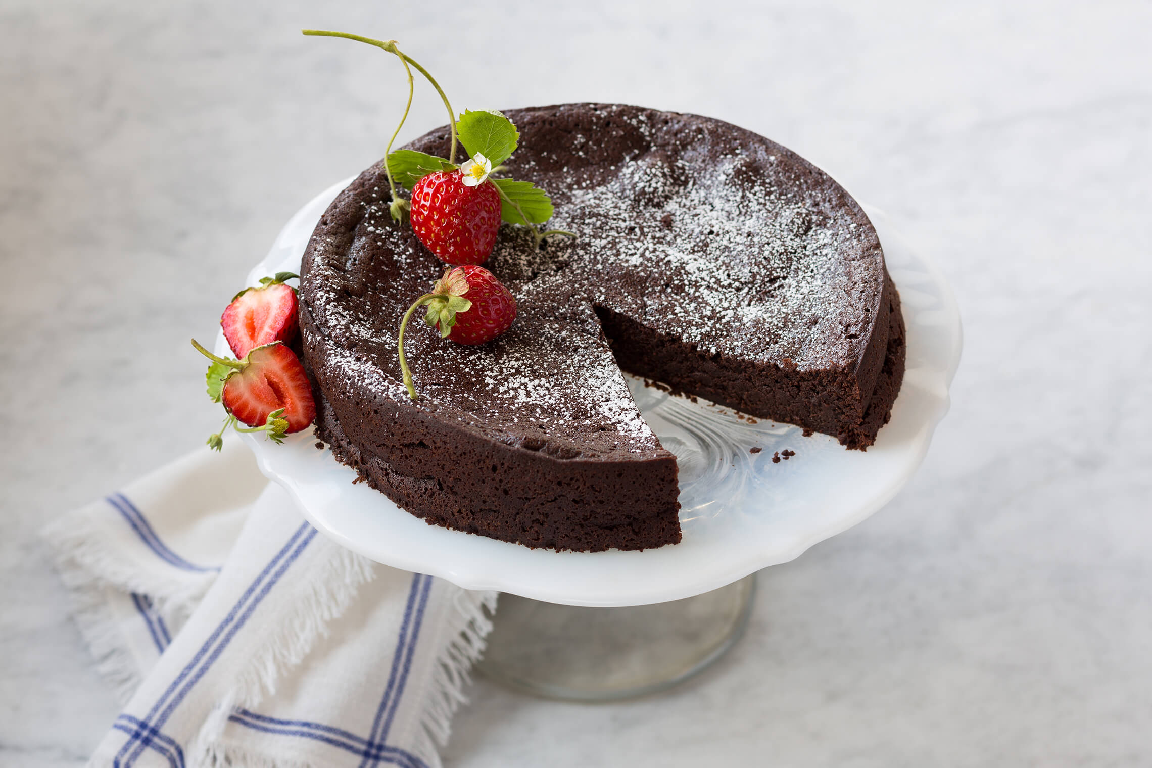 Flourless Dark Chocolate Torte