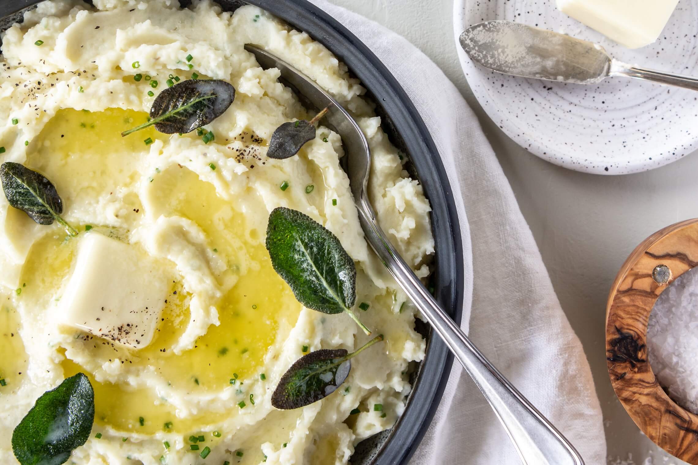 Creamy Herb Butter Mashed Potatoes