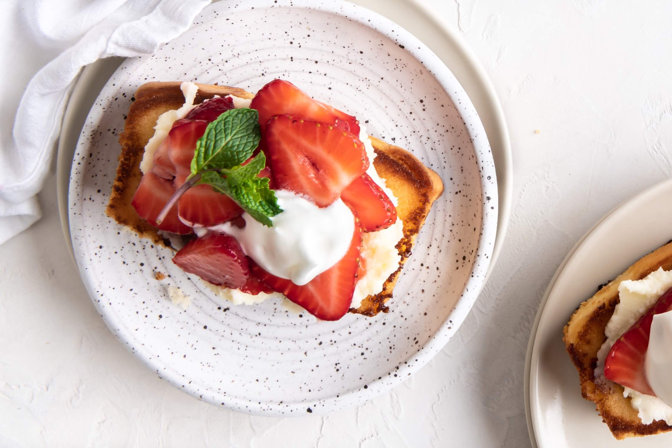 Vanilla Butter Grilled Pound Cake “Tiramisu” with Strawberries